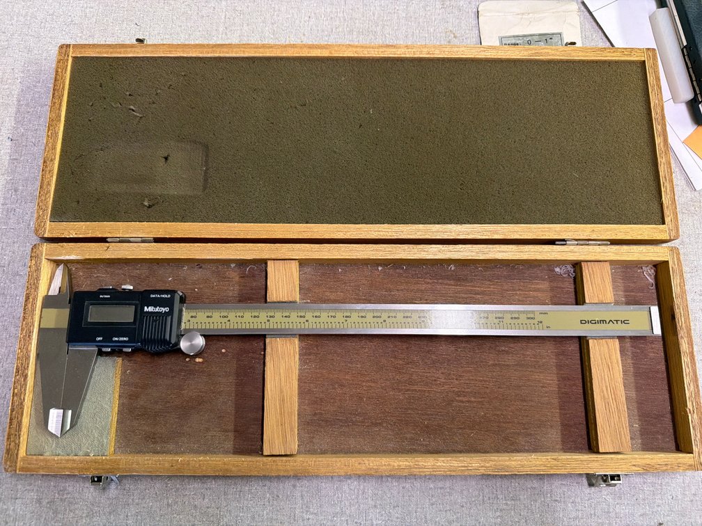 Mitutoyo 12" digital caliper