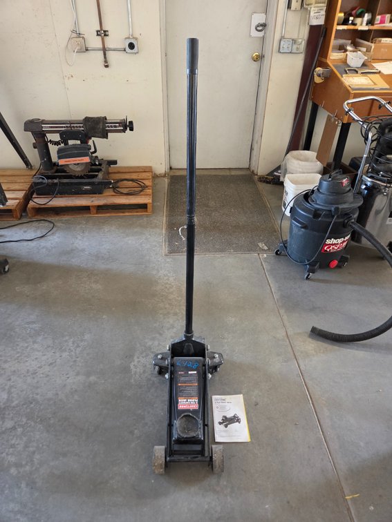 Craftsman 3ron floor jack