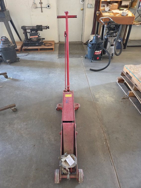 Jet 5 ton floor jack