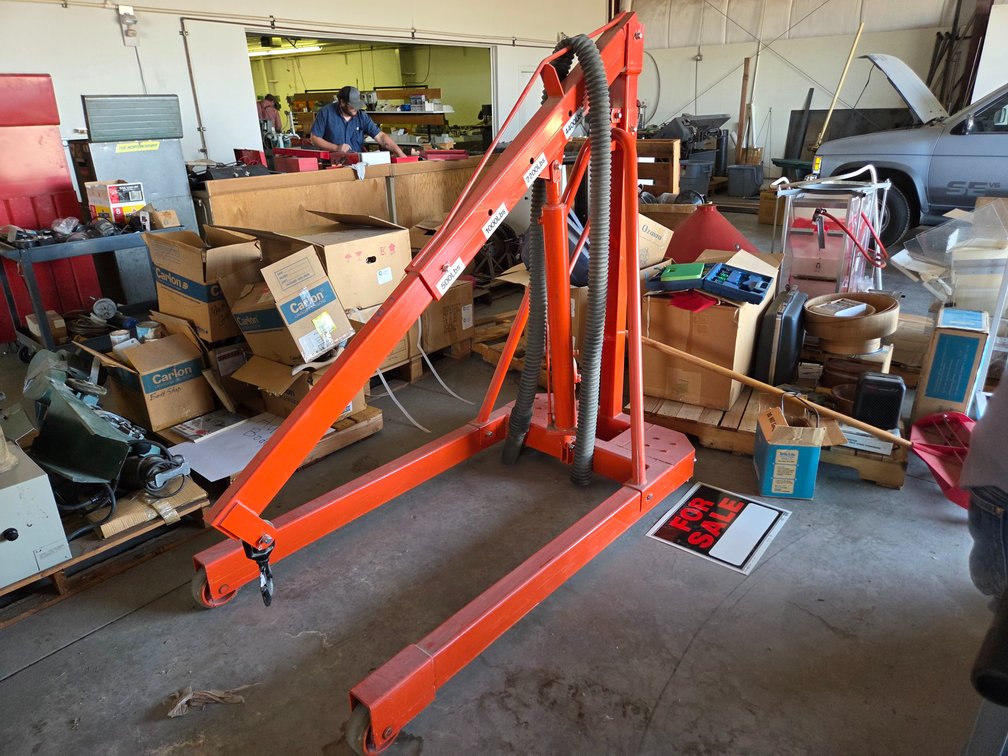 Jet 4400lb engine hoist