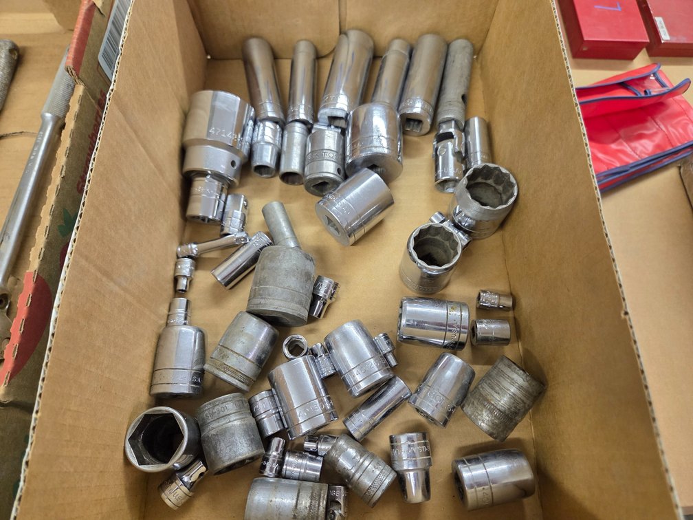 SK sockets sae