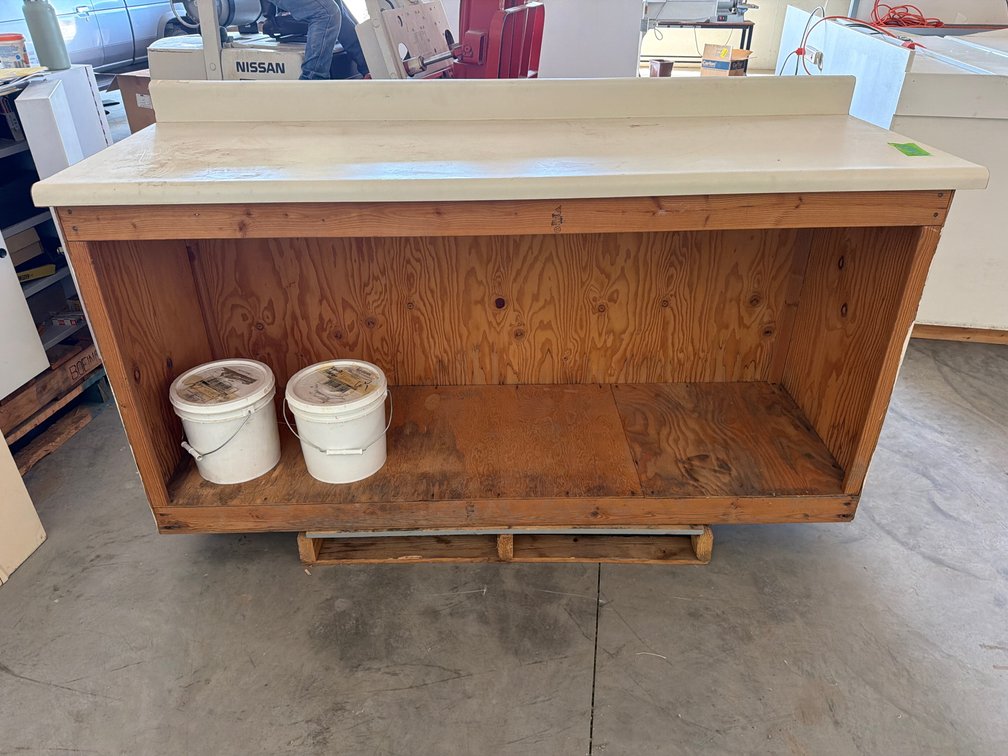 72"x25.5" veneer work station