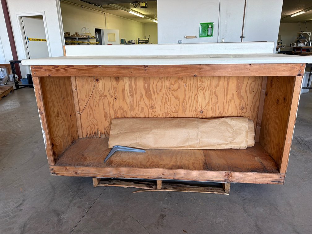 72"x25.5" veneer work station