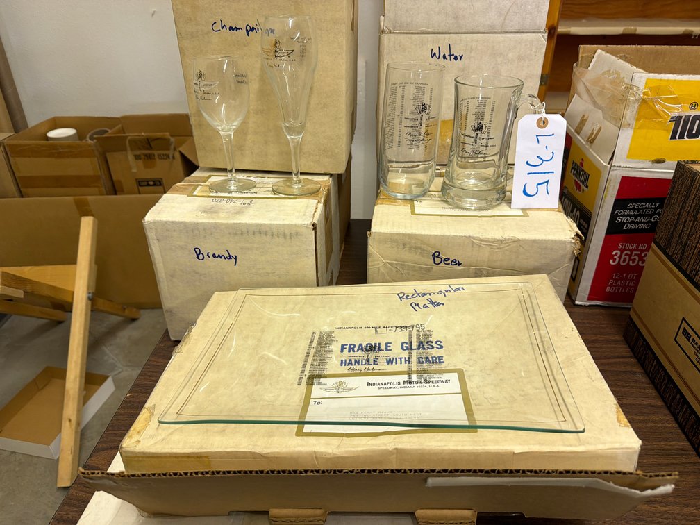 Indy 500 commemorative plates glasses