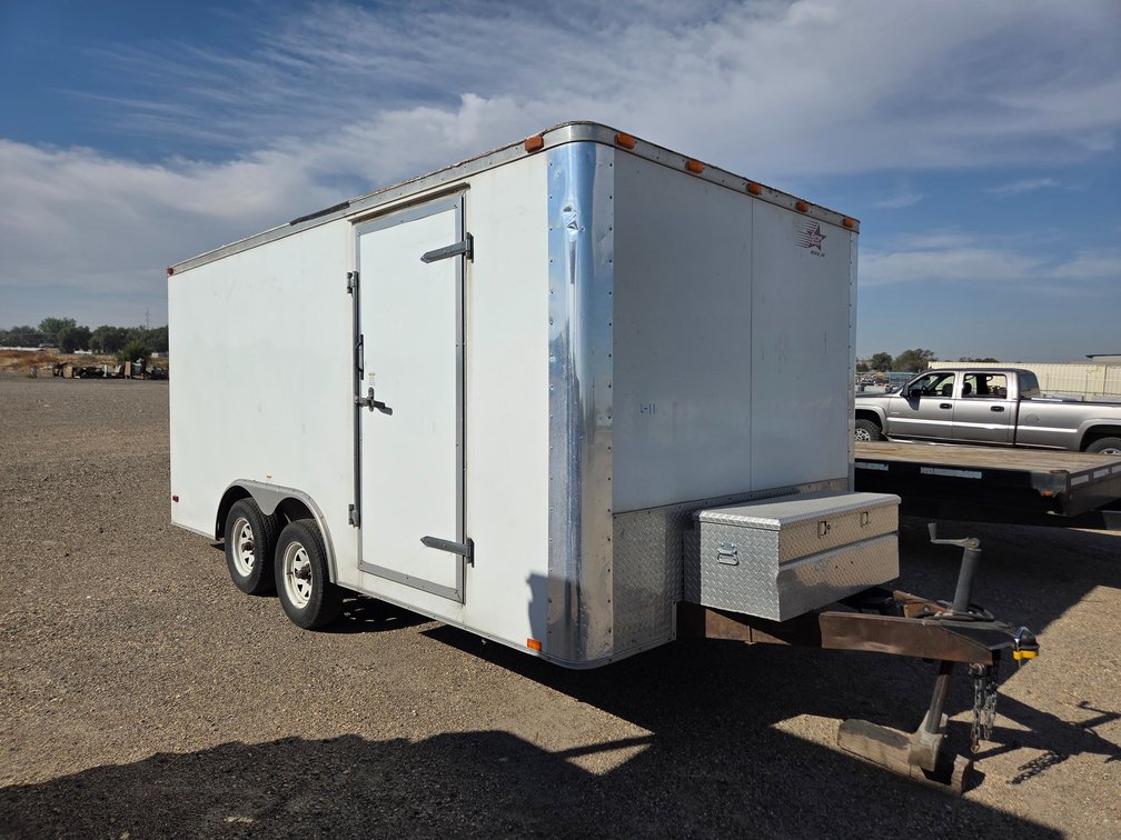 2005 Cargo South, enlcosed trailer 5LBBE162551007571)