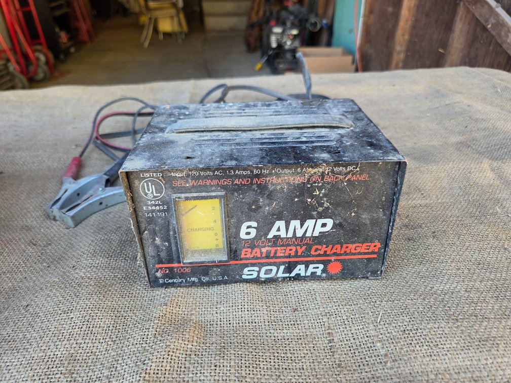 Solar 6amp battery charger