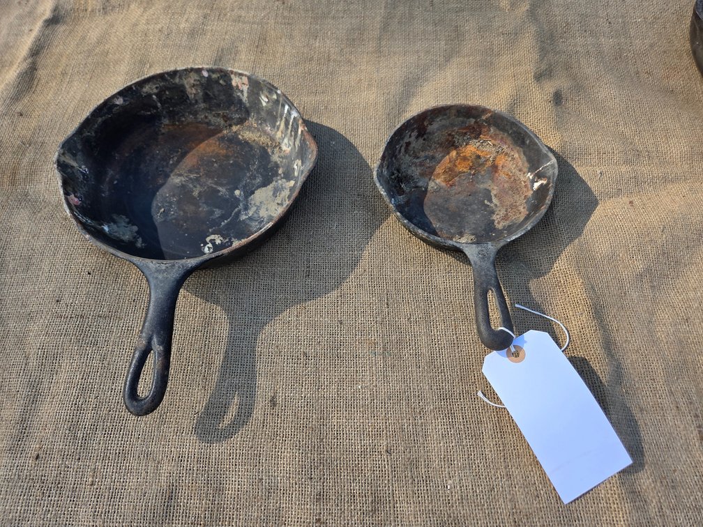 2-  Wagner skillets