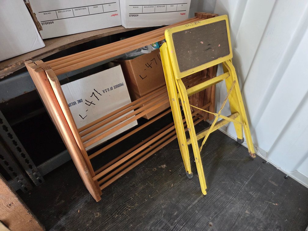 food storage, mirror, stool, ice scrapers