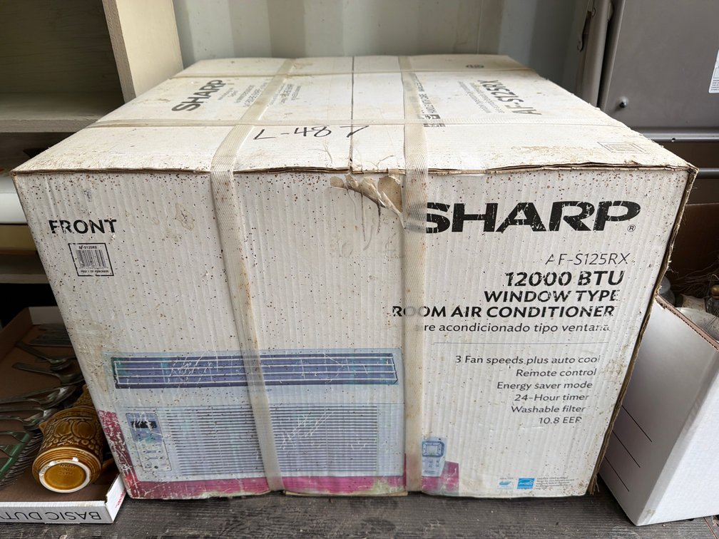 Sharp 12000 btu ac unit NEW IN BOX