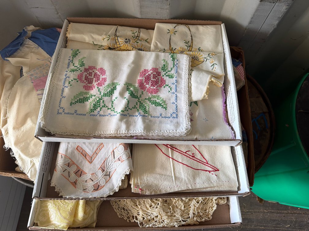 embroidered pillow cases, table runners