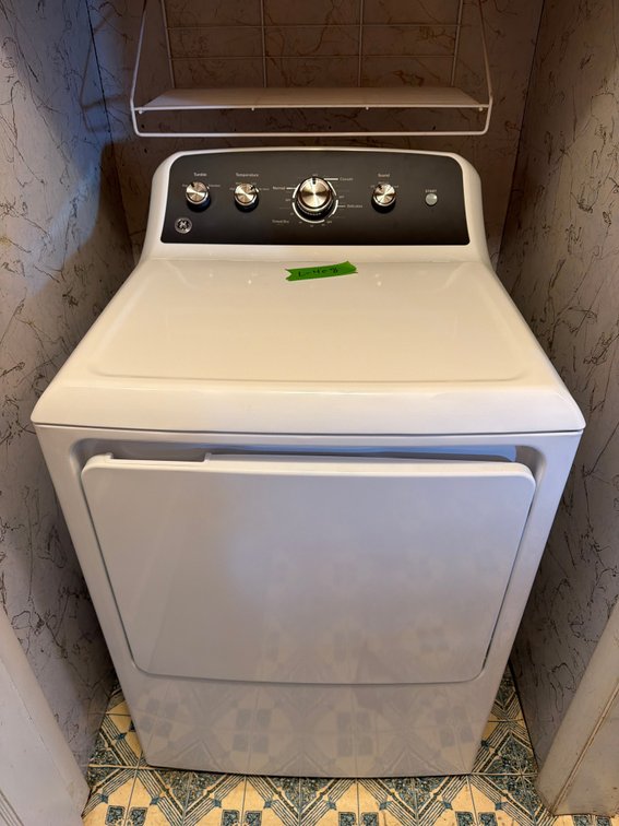 GE dryer like new