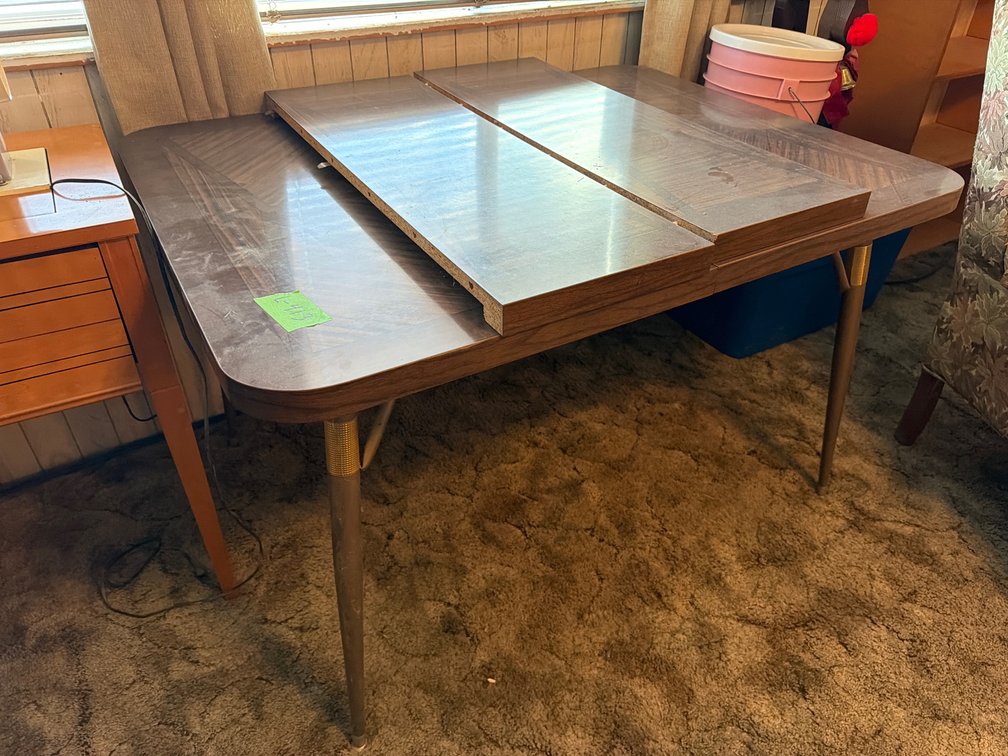 dinette table