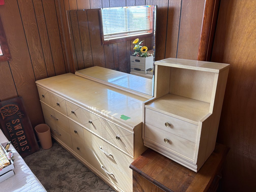 blonde 2- piece bedroom set