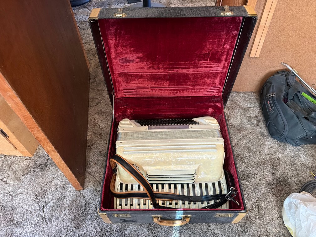 Accordian