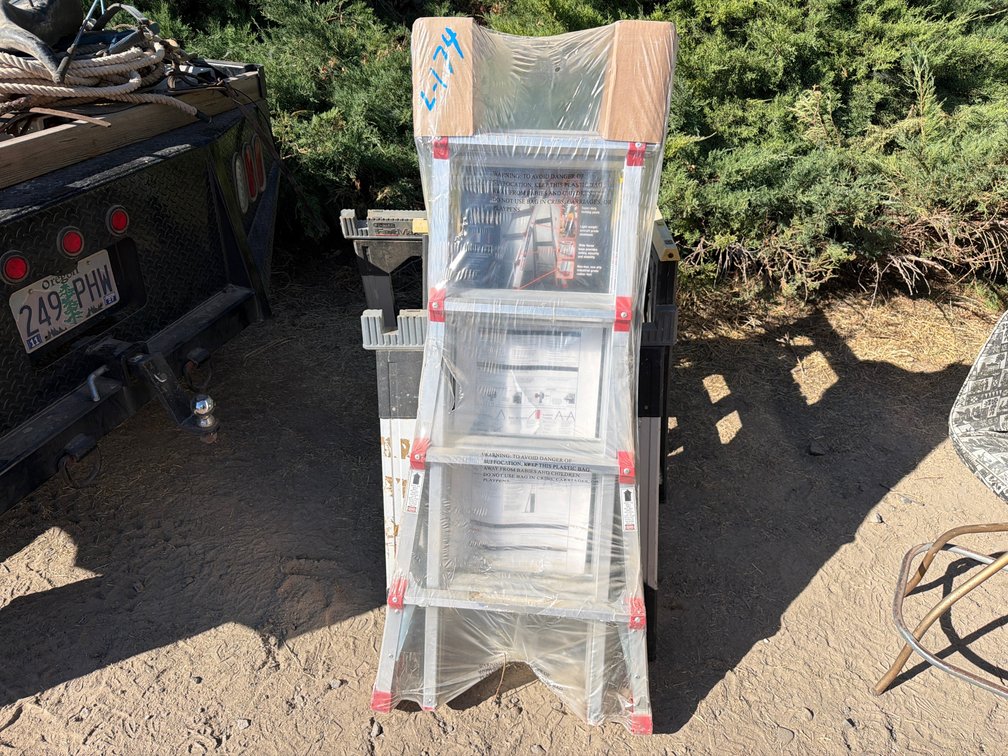 new foldup ladder
