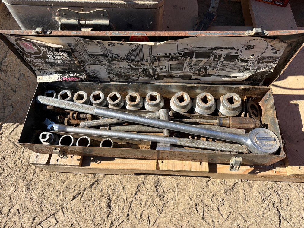 ¾" Write socket set