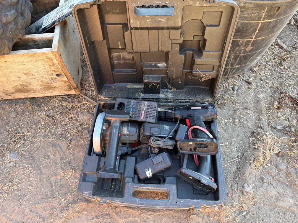 Craftsman 18volt tool set