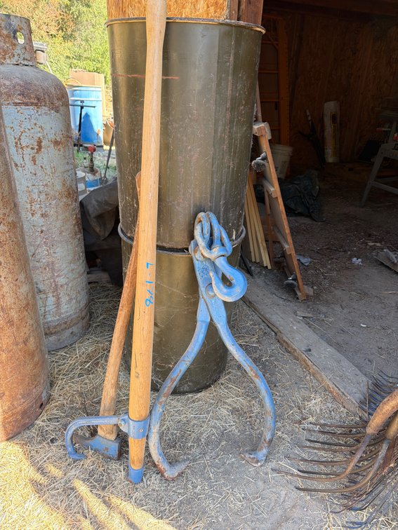 logging tongs, log peavy, roller