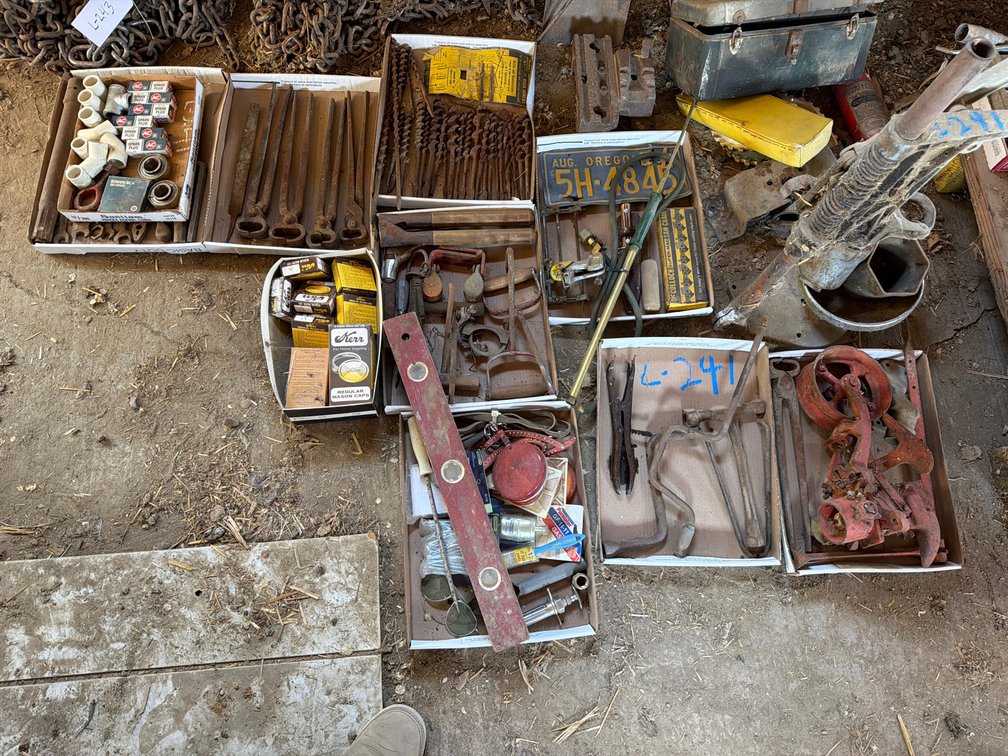 hay hooks, hand tools