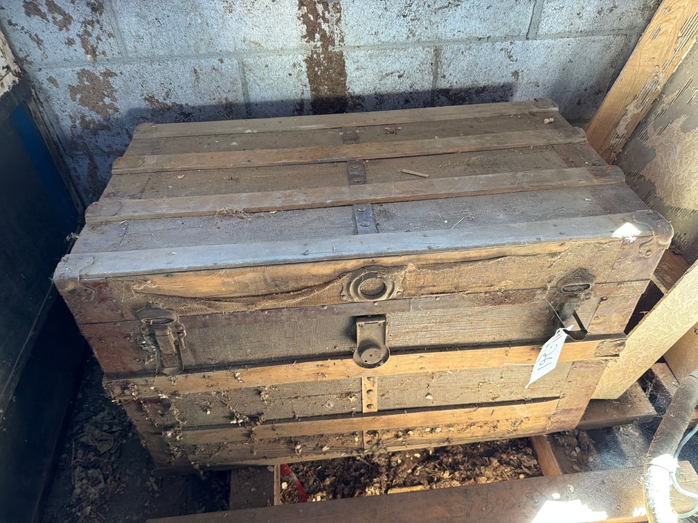 steamer trunk