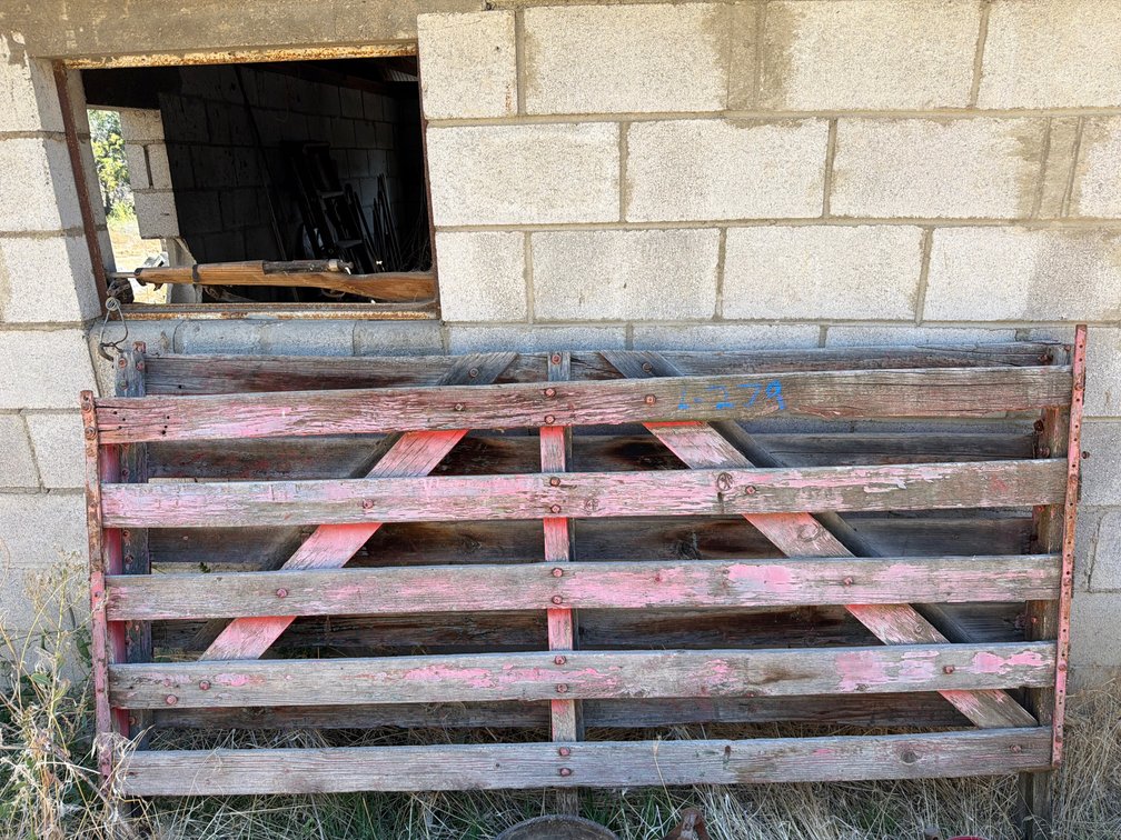 wood stock rack