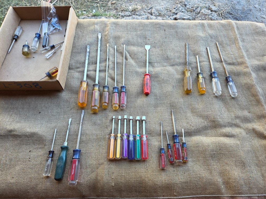 nut and screw drivers