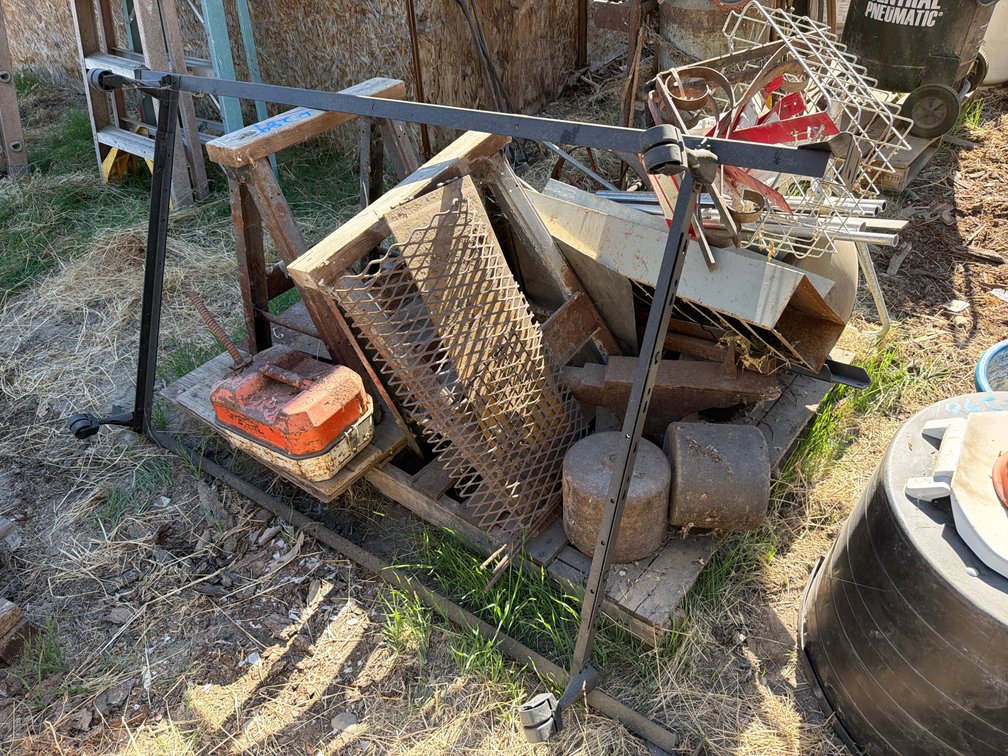 saw horses, air compressor parts