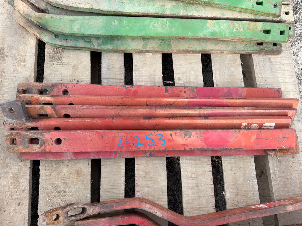 6 Acme straight shanks