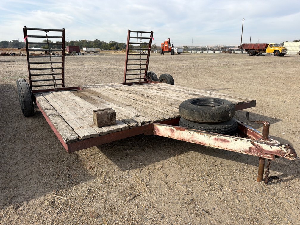 10'6 wide swather trailer