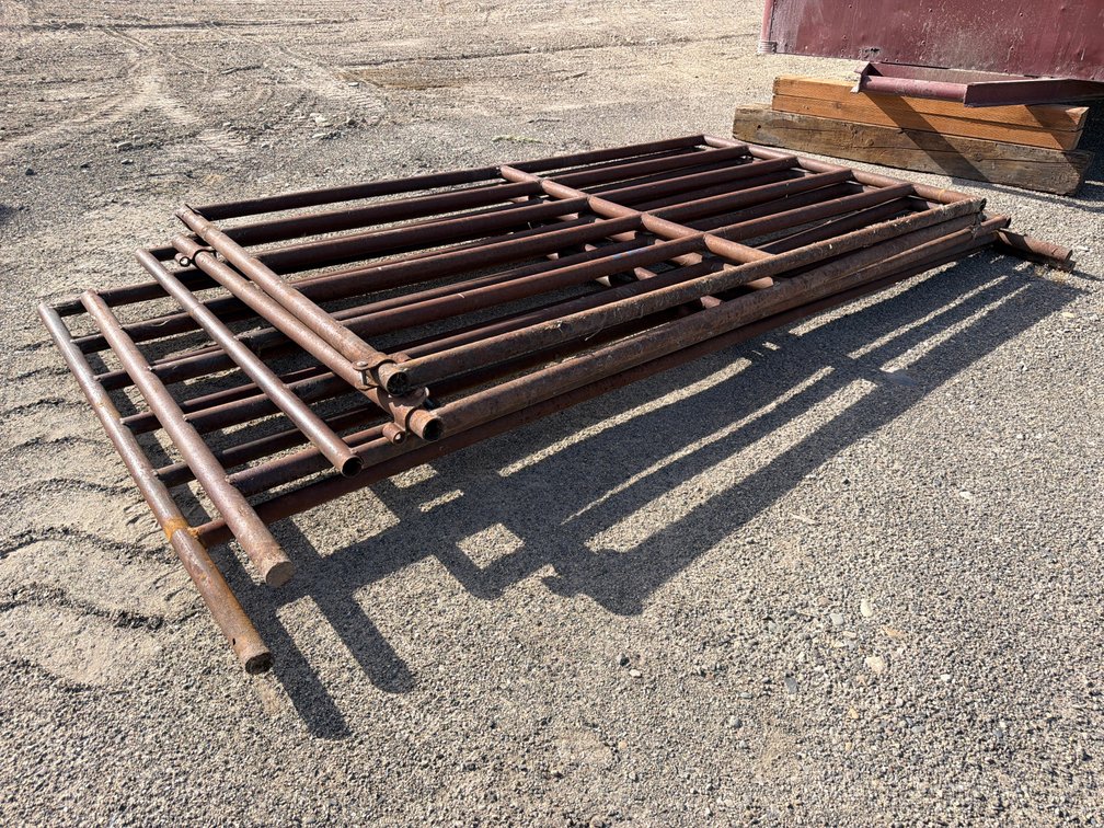 Livestock panels