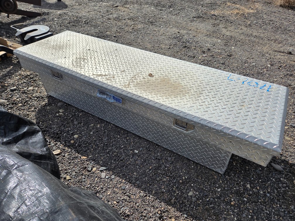 Cross box tool box