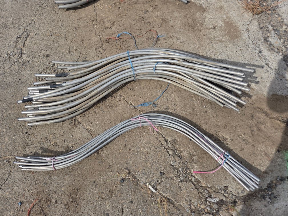 Assorted ½" and ¾" siphon tubes