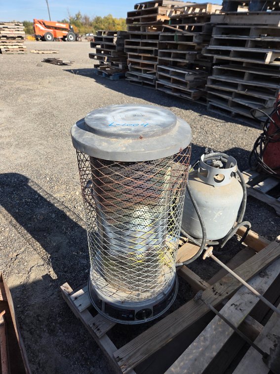 Dyna Glo Deluxe 125k btu propane shop heater w/tank