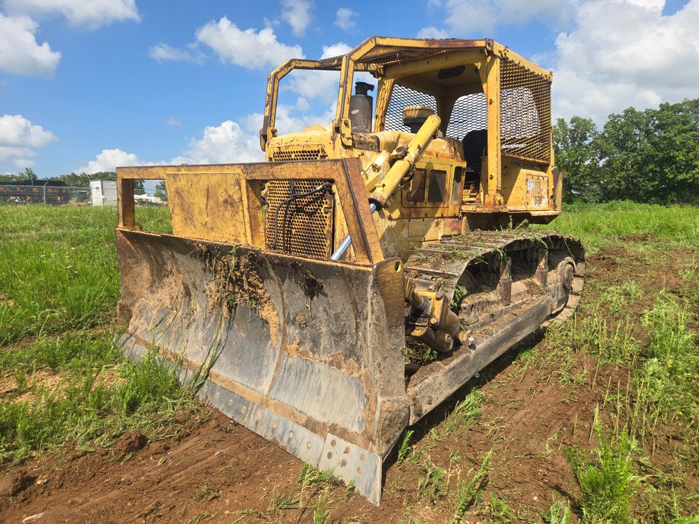 1984 Caterpillar D6D Dozer