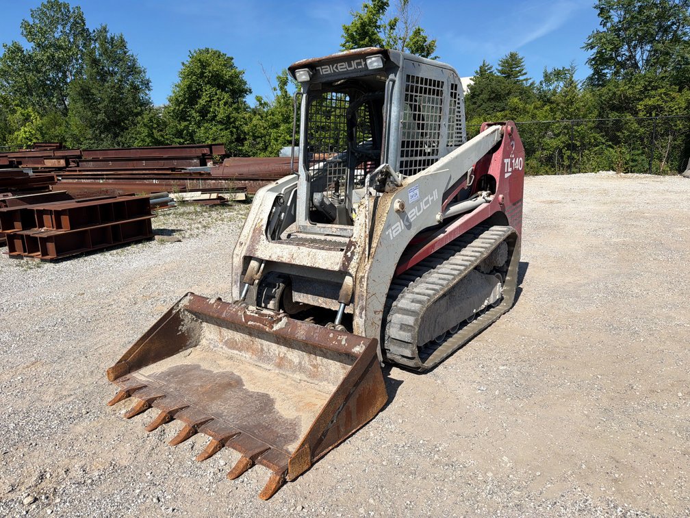 2007 Takeuchi TL140 Skid Steer