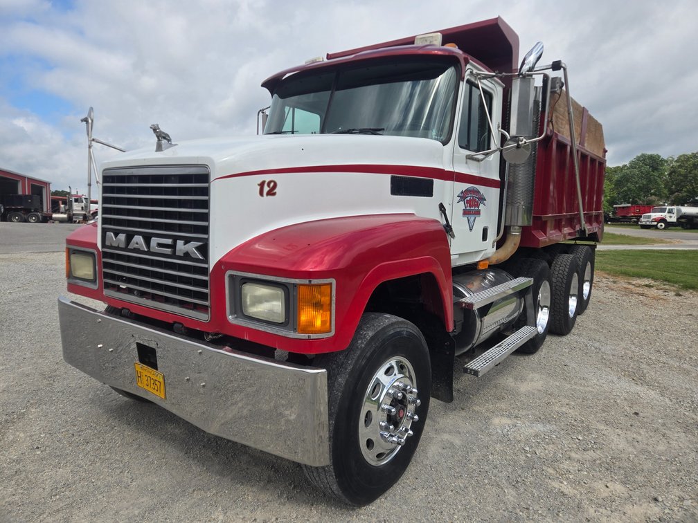 2003 Mack CH613 Dump Truck