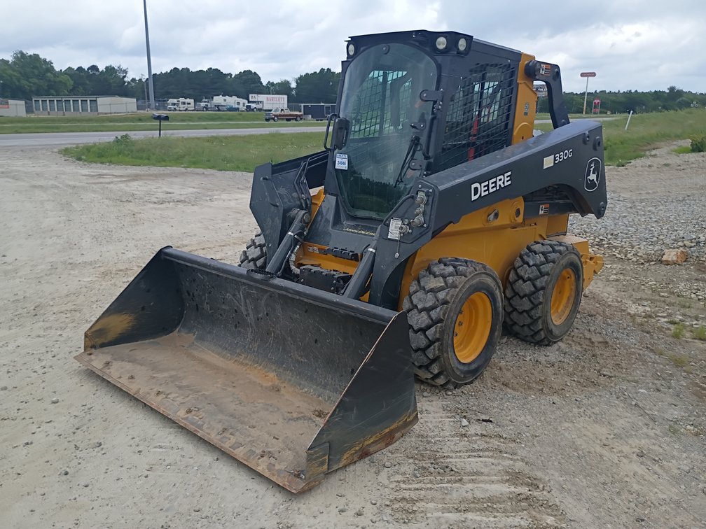 2022 John Deere 330G Skid Steer