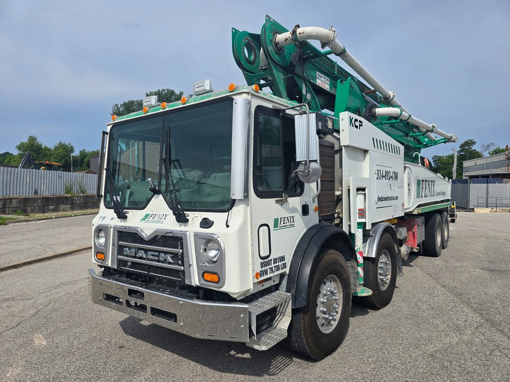 2019 Mack TE84 Concrete Pump Truck