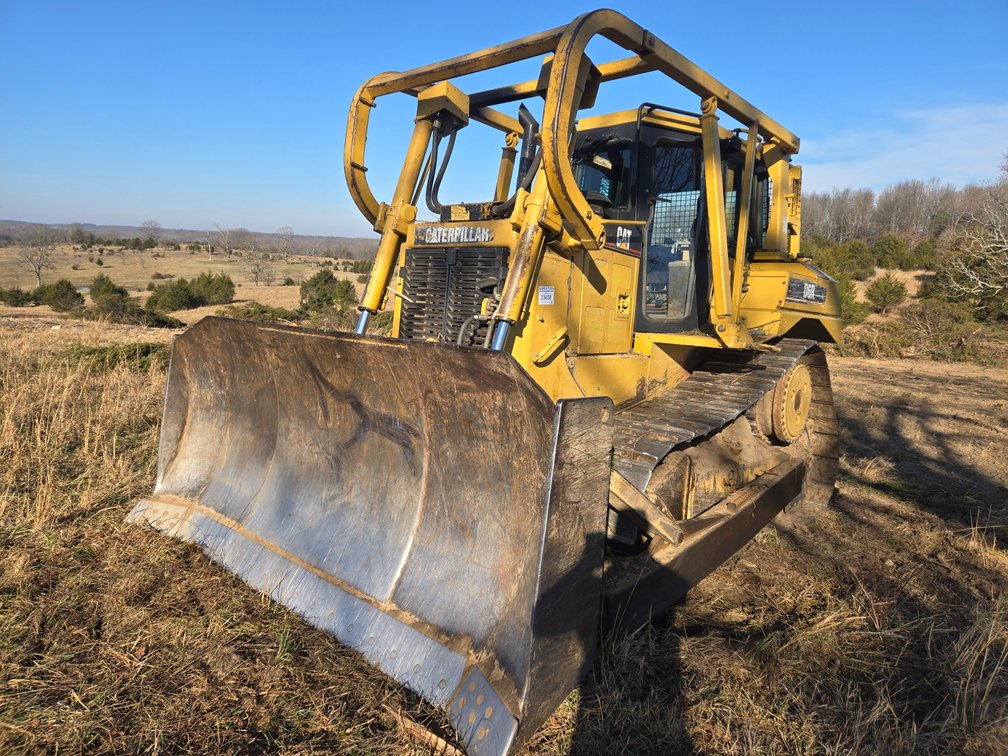 2002 Caterpillar D6R Dozer