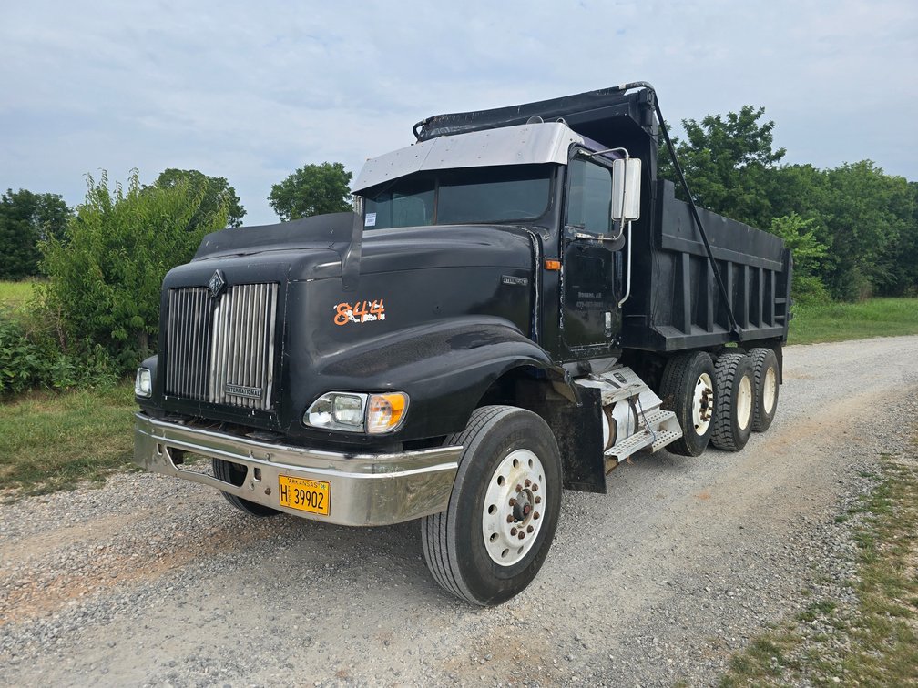1993 International 9400 Tri Axle Dump Truck