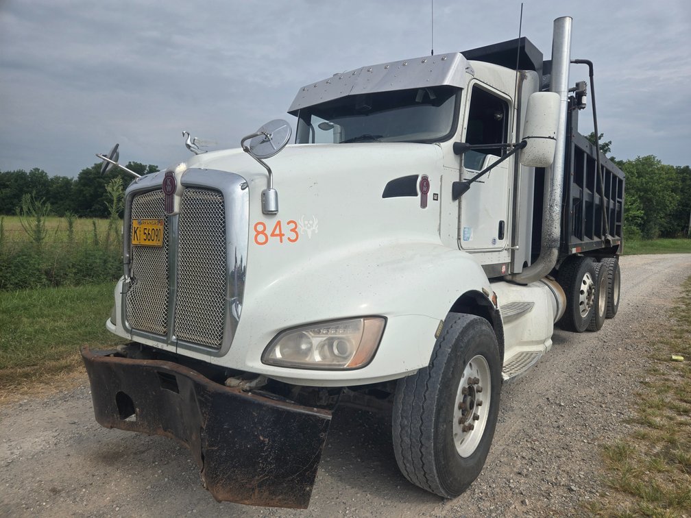 2011 Kenworth T660 Dump Truck