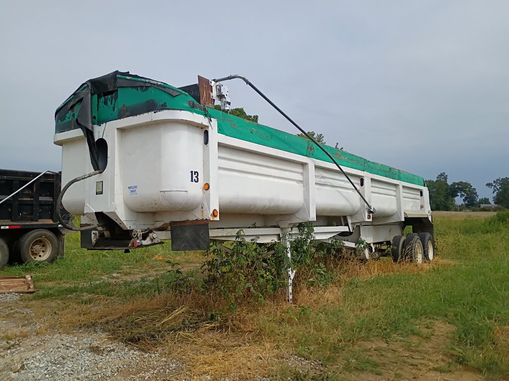 2007 Clement 35ft End Dump Trailer