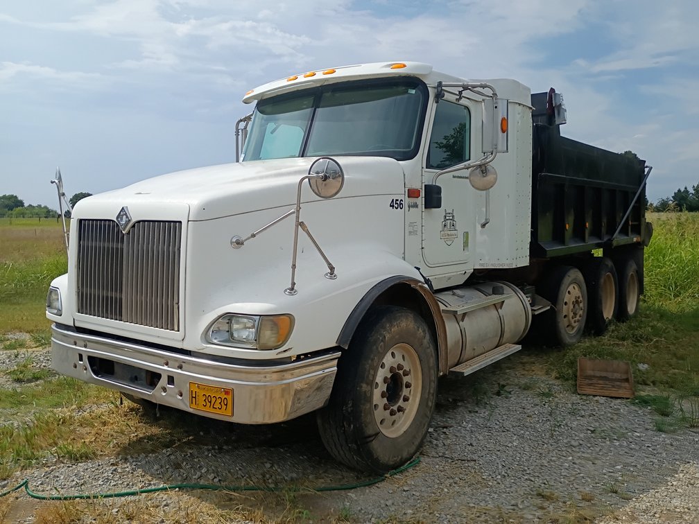 2005 International 9400i Tri-axle Dump Truck