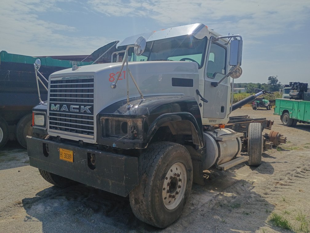 2007 Mack CHN613 Truck (nonrunner)