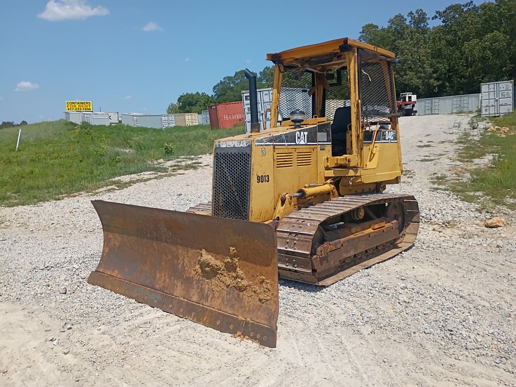 1994 Caterpillar D4C Dozer