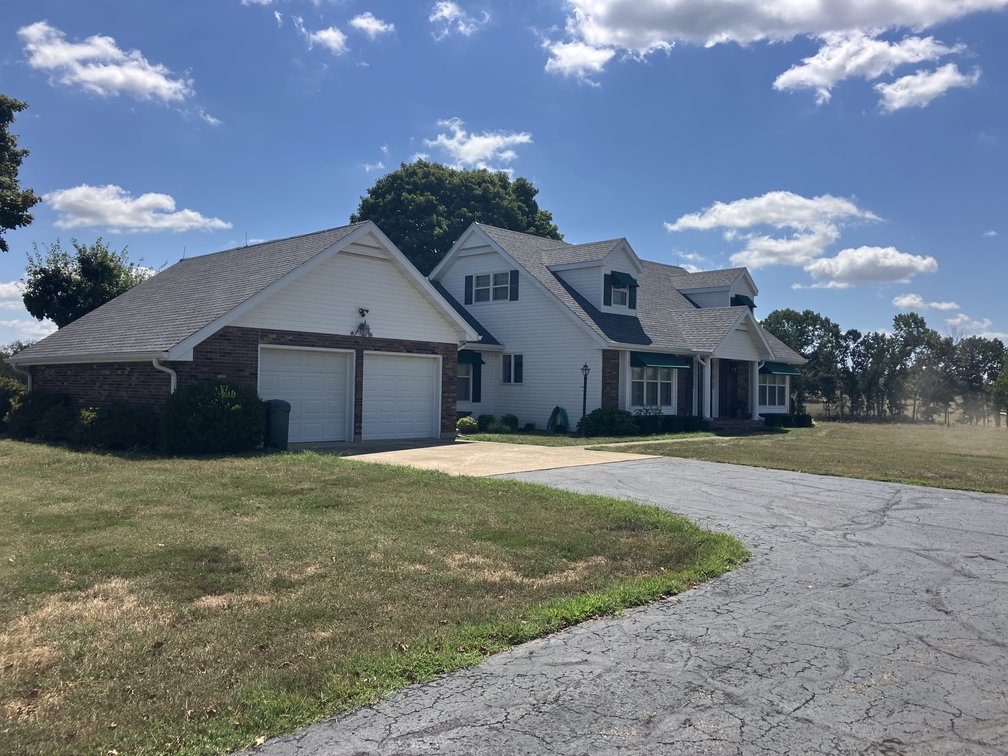 Image for Outstanding Howell Valley Real Estate Auction