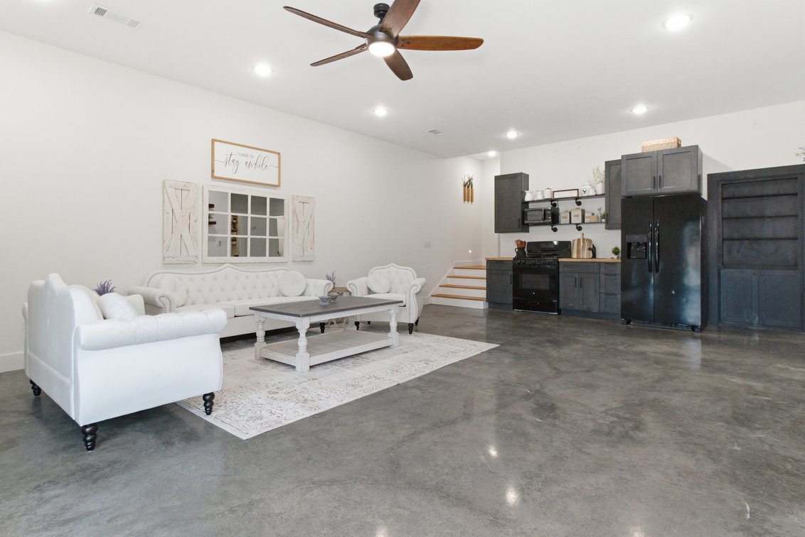 Image for Outstanding Real Estate Auction