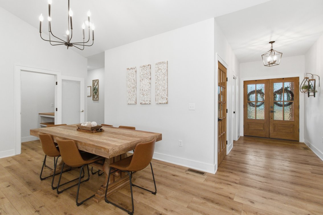 Image for Outstanding Real Estate Auction