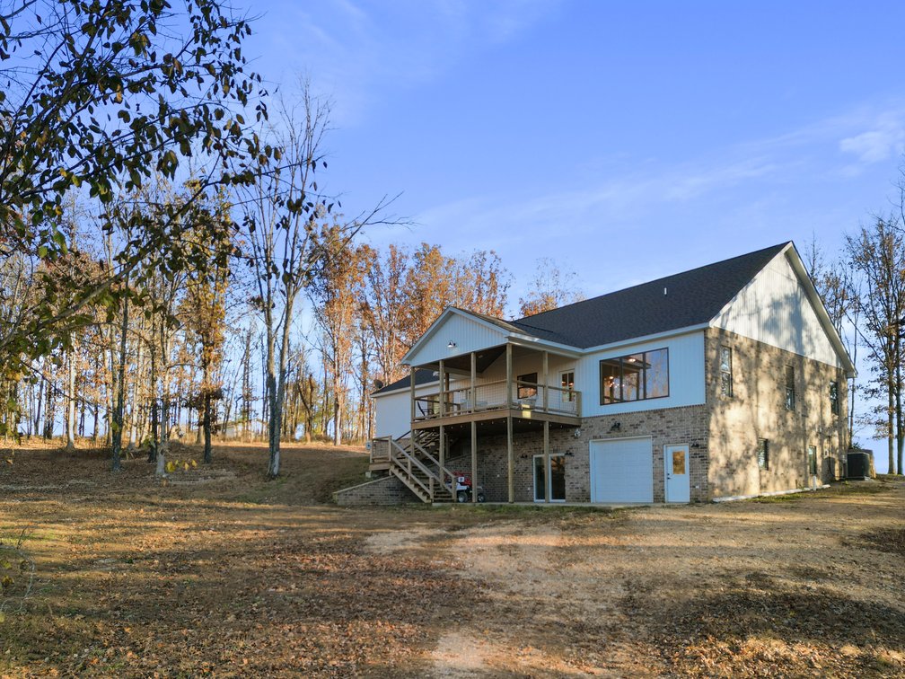 Image for Outstanding Real Estate Auction