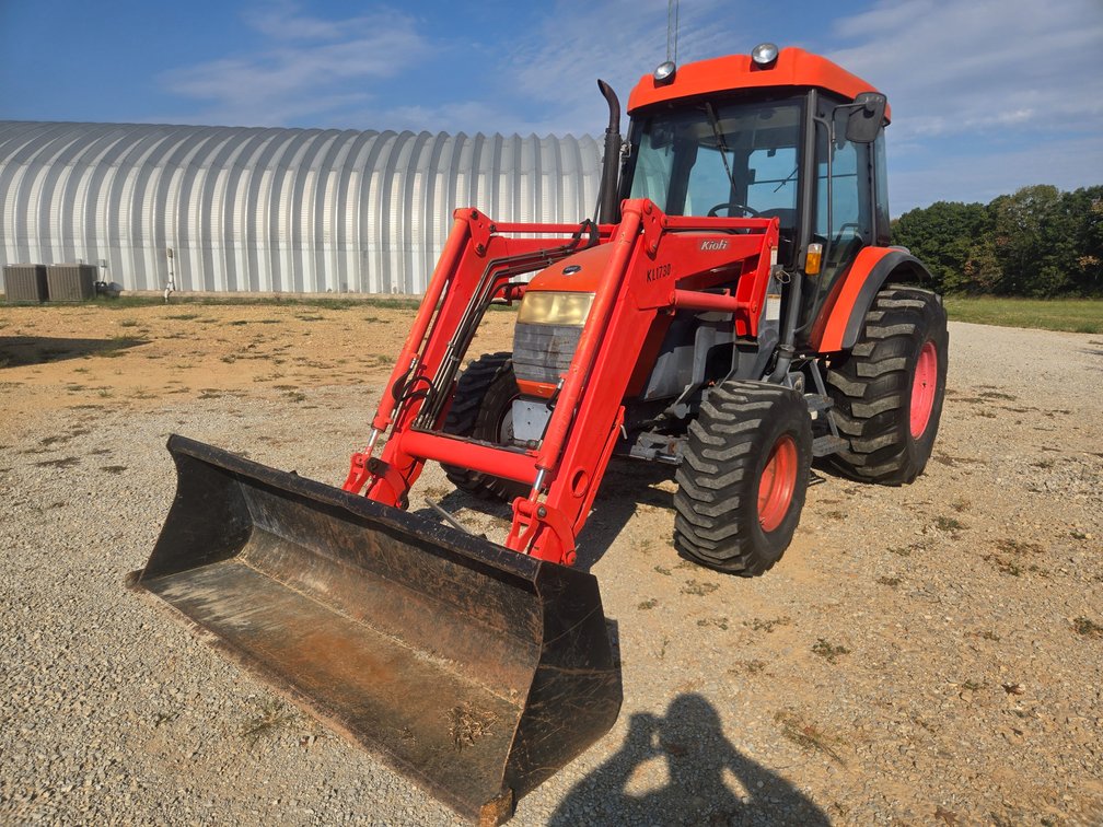 2005 Kioti DK65S Tractor